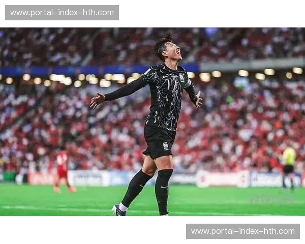 韩国金珍洙李谦熙 孙兴慜回防深度对防线平衡的影响